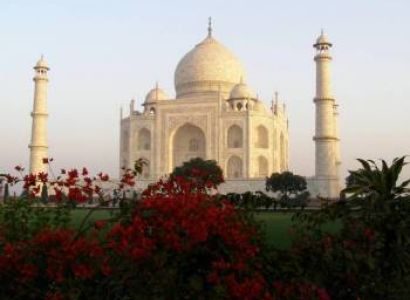 Taj Mahal Tour from Delhi
