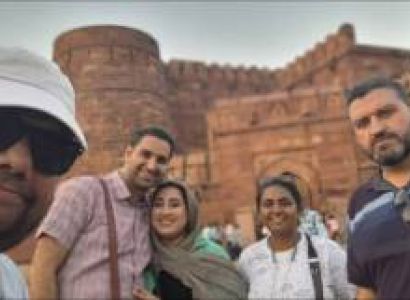 Same Day Taj Mahal Tour By Gatimaan Train