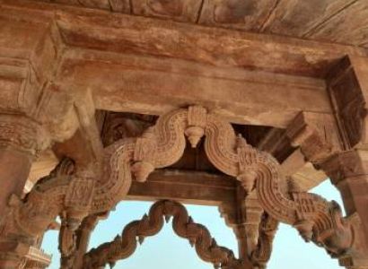 Fatehpur Sikri Tour From Agra