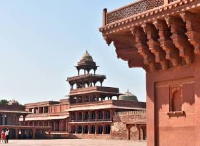 Fatehpur Sikri Tour From Agra