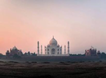 Private Taj Mahal At Sunrise and Agra Day Tour from Delhi
