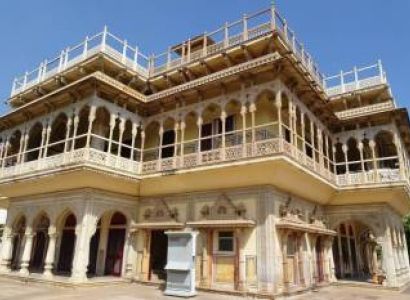 4 Days Golden Triangle Tour Package