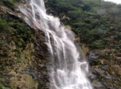 Lachung Tour Packages