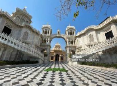 9d Bodhgaya- Varanasi- Prayagraj- Ayodhya- Mathura- Vrindavan- Khatu Shyam- Delhi Tour