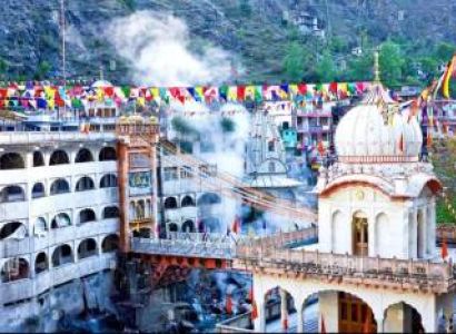 Manali Tour Packages from Varanasi