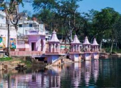 Varanasi – Chitrakoot – Prayagraj – Ayodhya   5 Nights 6 Days  Tour Package