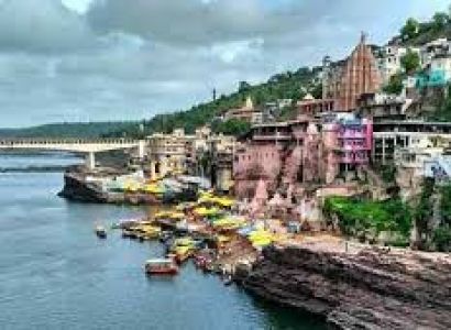 04 Nights/ 05 Days Ujjain + Omkareshwar + Maheshwar + Mandu Tour Package.