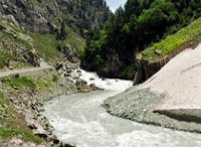 Resplendent Beauty of Kashmir Tour