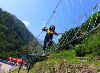 Luxury Camping & Rafting