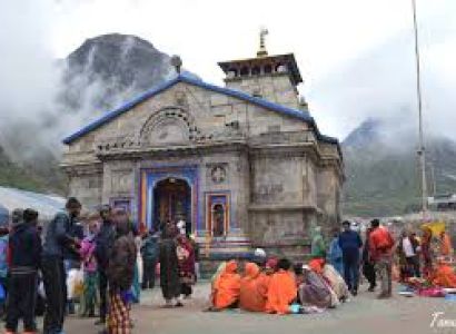 Kedarnath-Badrinath yatra Package By 6 Seater Innova NON AC