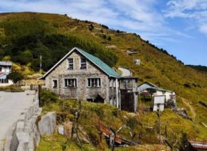 Sandakphu Phalut Tumling