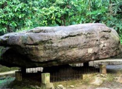 Shillong Cherrapunjee Dwaki Mawlynnong Kaziranga