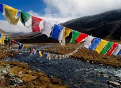 Gurudongmar Yumthung With Gangtok