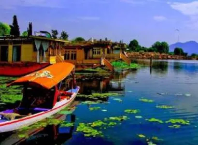 Srinagar Pahalgam Sonamarg Gulmarg Patnitop & Mata Vaisnodevi (Jammu & Kashmir)