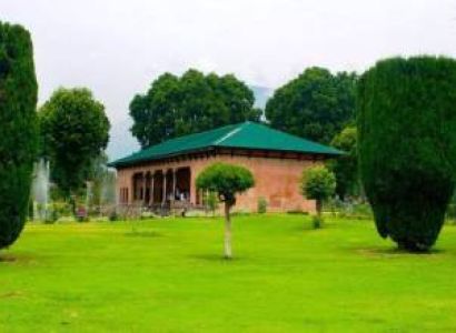 Srinagar Pahalgam Sonamarg Gulmarg Patnitop & Mata Vaisnodevi (Jammu & Kashmir)