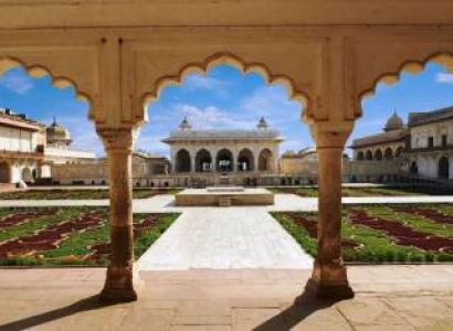 Delhi Mathura Vrindavan Agra (Uttar Pradesh)