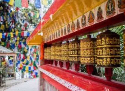 4 Night 5 Days  Bagdogra Airport - New Jalpaiguri Railway Station To Darjeeling and Gangtok Tour