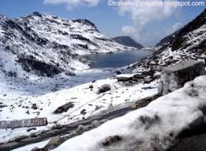 4 Night 5 Days  Bagdogra Airport - New Jalpaiguri Railway Station To Darjeeling and Gangtok Tour