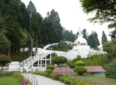 3 Night 4 Days  Bagdogra Airport  Darjeeling tour Package