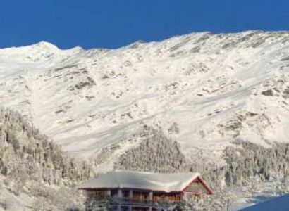 5 day 4 Night. Complete package Delhi to Delhi