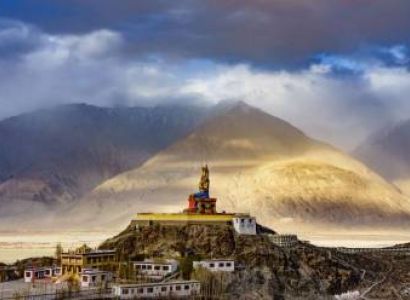 Devine Land - Ladakh Tour