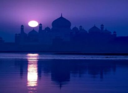 Vrindavan, Agra Tour Package