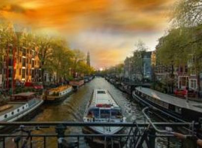 Amsterdam - Paris - Swiss Holiday Package 9 Nights - 10 Days