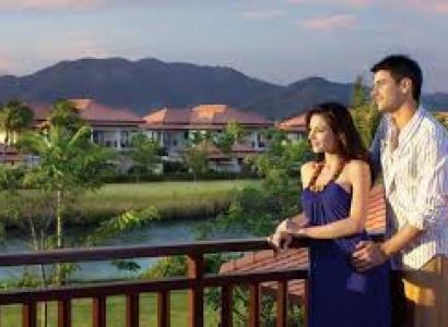 MUNNAR HONEYMOON PACKAGES