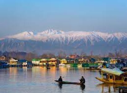 Delhi - Srinagar - Pahalgam - Gulmarg - Sonmarg - Srinagar