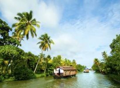 3 Days Kumarakom Alleppey Honeymoon Tour Package