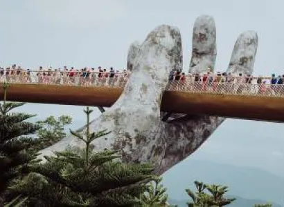 6D Vietnam Highlights - Hanoi - Halong Bay And Danang Adventure Tour