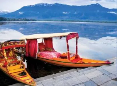4 nights 5 Days Kashmir Tour
