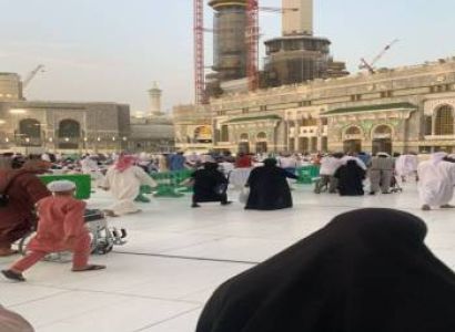 8 Days Mecca 8 Days Madinah