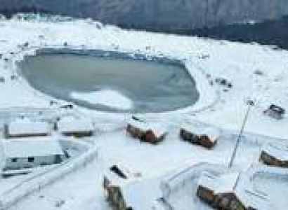 Snow Jeep Safari and Auli