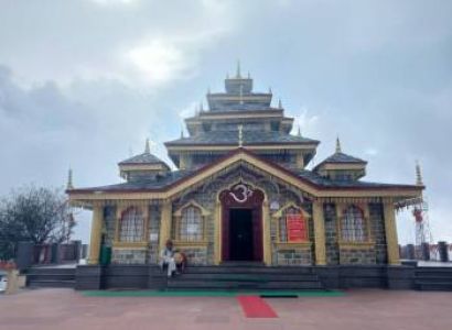 One Day Tour Package for Surkanda Devi Temple