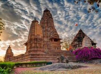 2 Nights 3 Days Madhya Pradesh Tour