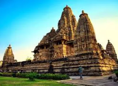 3 nights 4  days Madhya Pradesh Tour