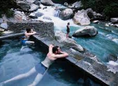 10 Nights Annapurna Base Camp Tour