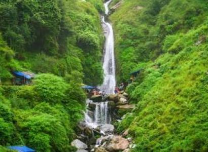 Dharamshala Mcleodganj Triund Trek Package