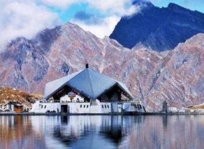 Valley of Flowers with Hemkund Sahib 2024