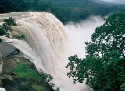 Munnar- Thekkady-Madurai-Rameshwaram-Kanyakumari- -Kovalam-- Alleppey