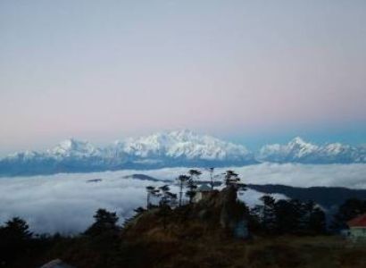 Sandakphu Land Rover Package