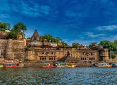 6 Days Ujjain - Nalkheda - Mandav - Maheshwar - Omkareshwar - Indore Tour Package