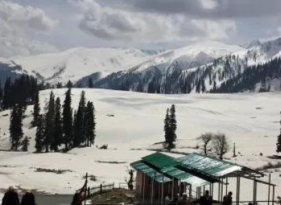 5 Nights Srinagar - Gulmarg - Pahalgam - Houseboat Kashmir Tour