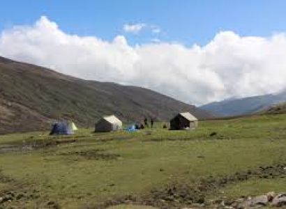 9 Nights - 10 Days Sinchula Winter Trek Tour