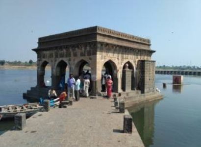 3 Nights 4 Days Pandharpur - Tuljapur - Akkalkot Tour
