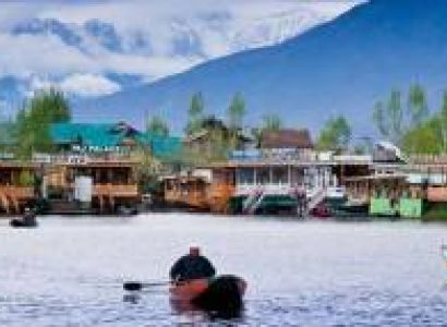 3 nights 4 days Srinagar, Gulamarg , Sonamarg