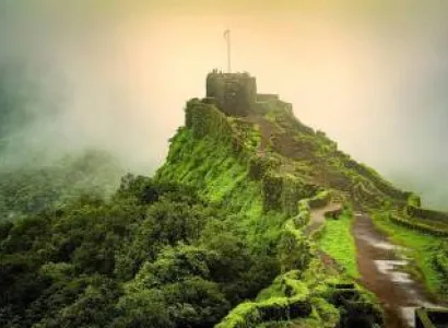 3 Nights 4 Days Mahabaleshwar Super Deluxe Tour