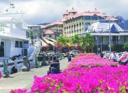 6 Nights - 7 Days Romantic Mauritius Tour