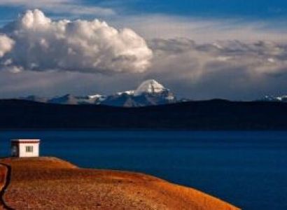 Mount Kailash Mansarover Tour (By Helicopter)